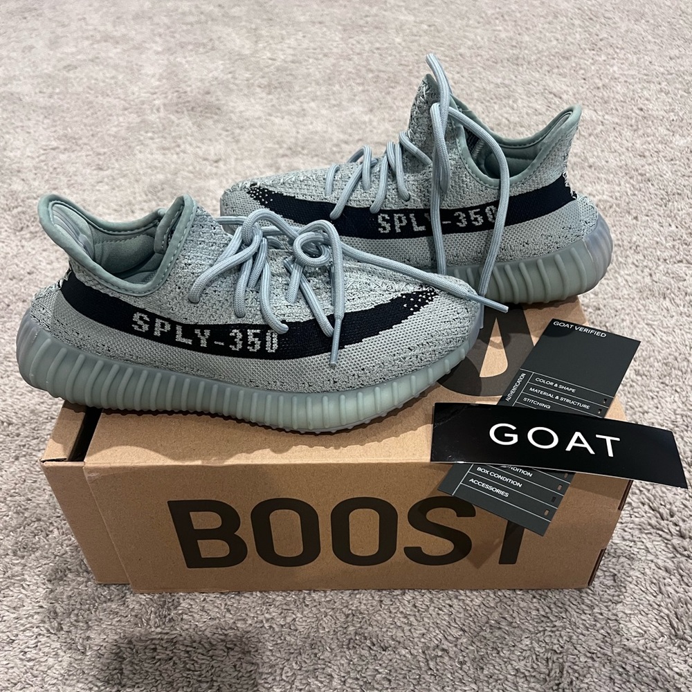 Yeezy Boost 350 V2 - Salt color - Men’s US 6 (women’s 7/7.5)